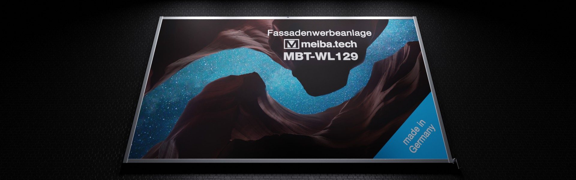 Facade advertising system MBT-WL129 with banner lift, illuminated, bottom view